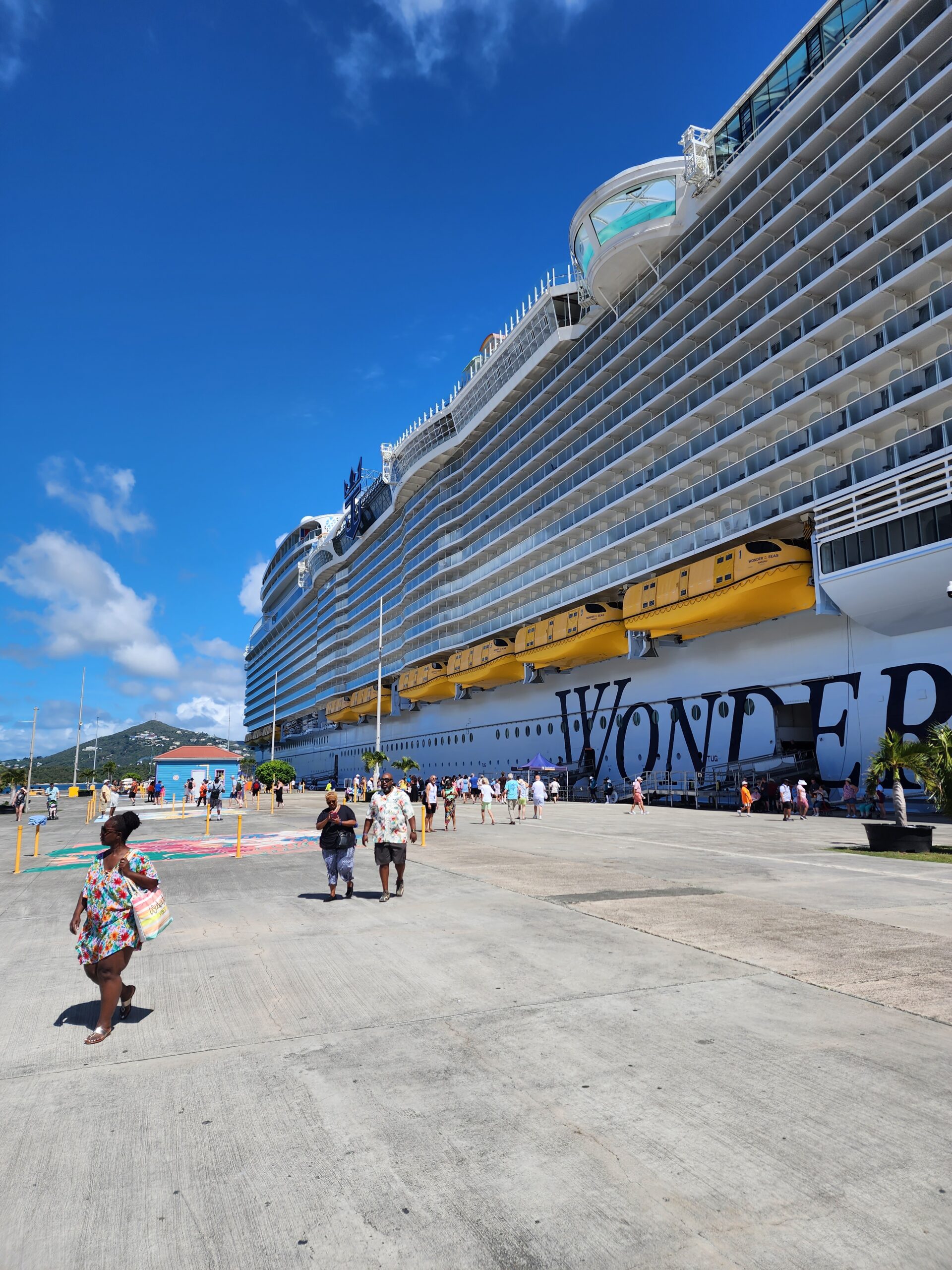 wonder of the seas cruise ship at crown bay at St. Thomas port